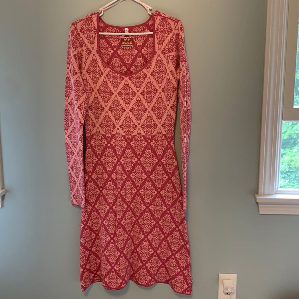 German brand Blutsgeschwister sweater knit dress. Brand new (no tags) medium